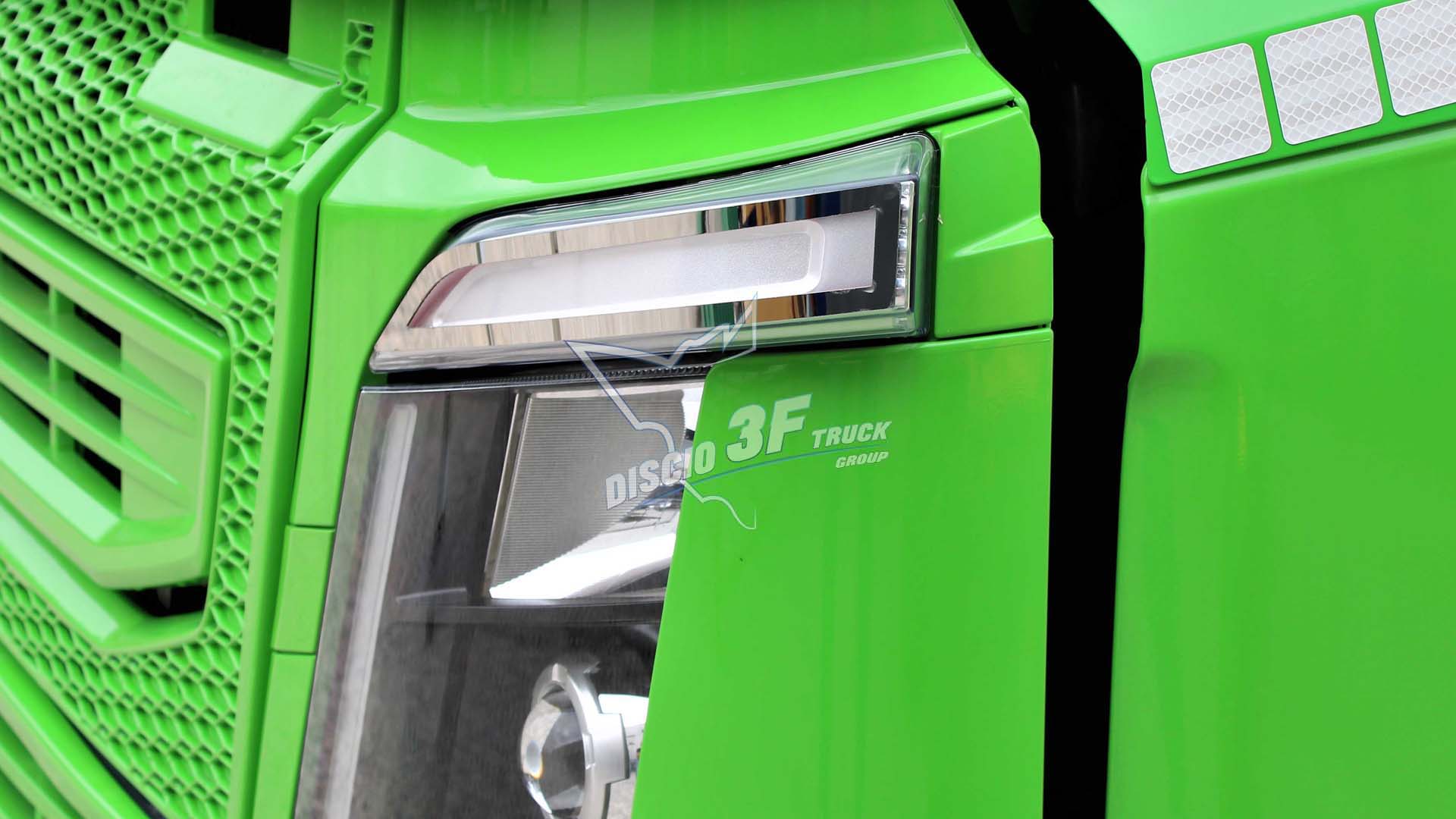 Placca copri freccia, Volvo FH4