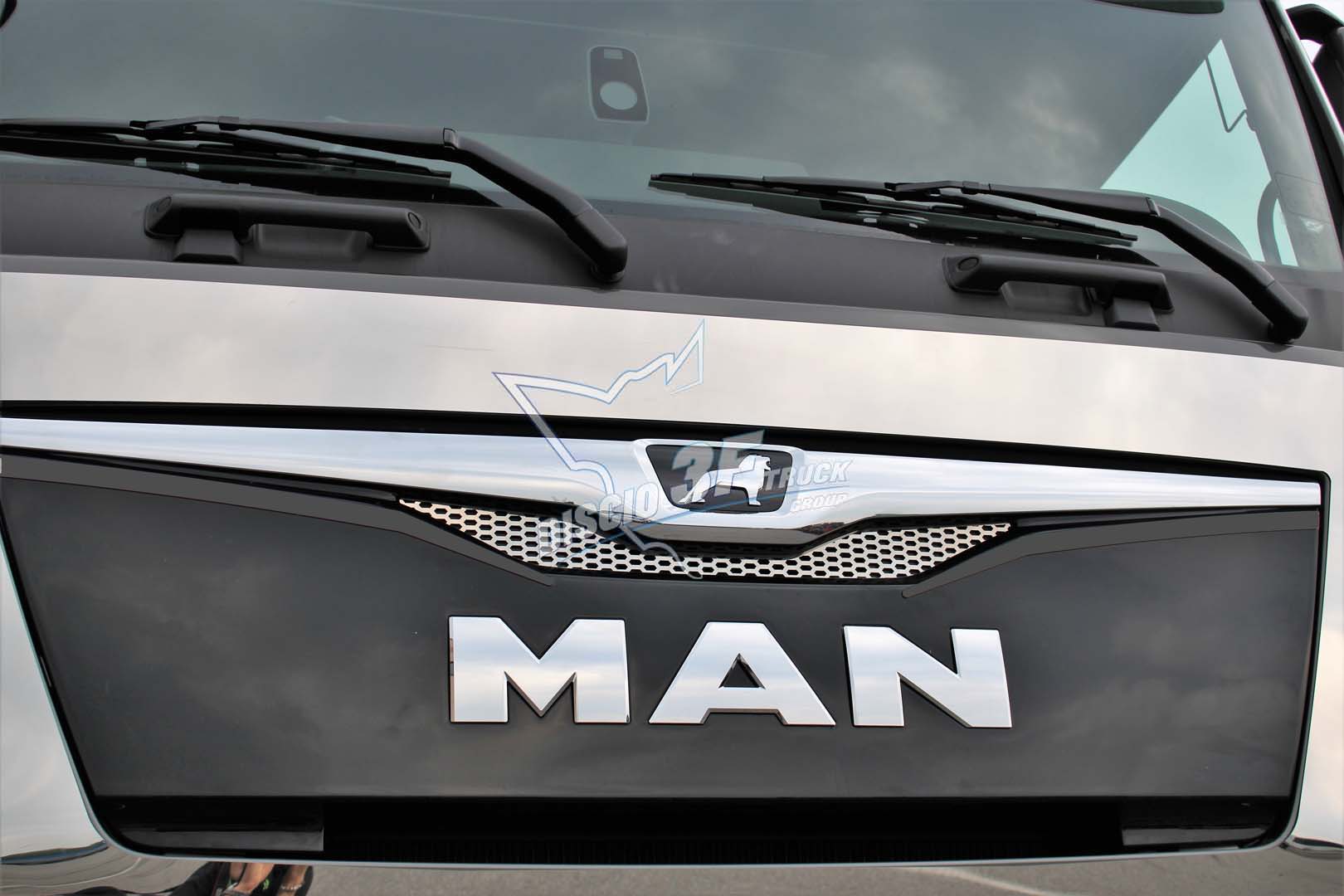 Griglia superiore, Man E6