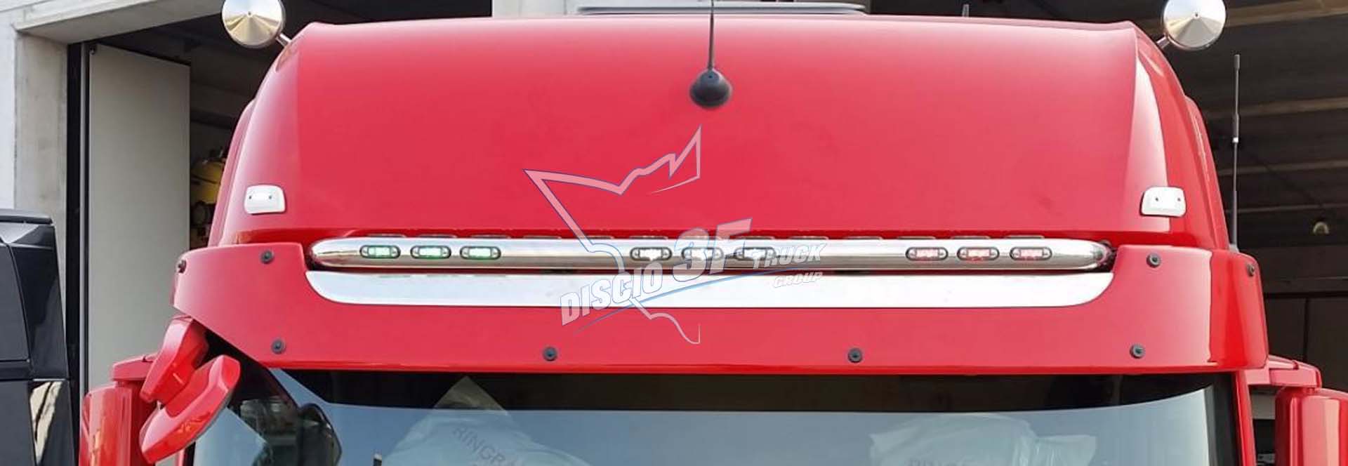 Palo sopra visiera, Mercedes MP4