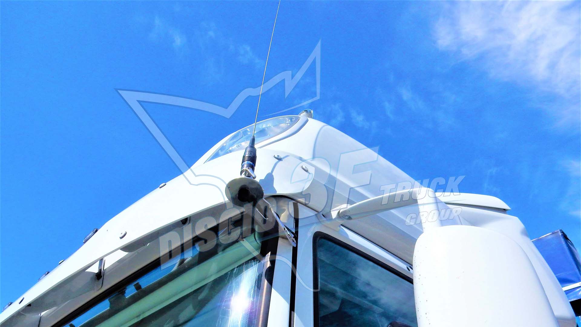 Staffa porta antenna C.B, d-f106